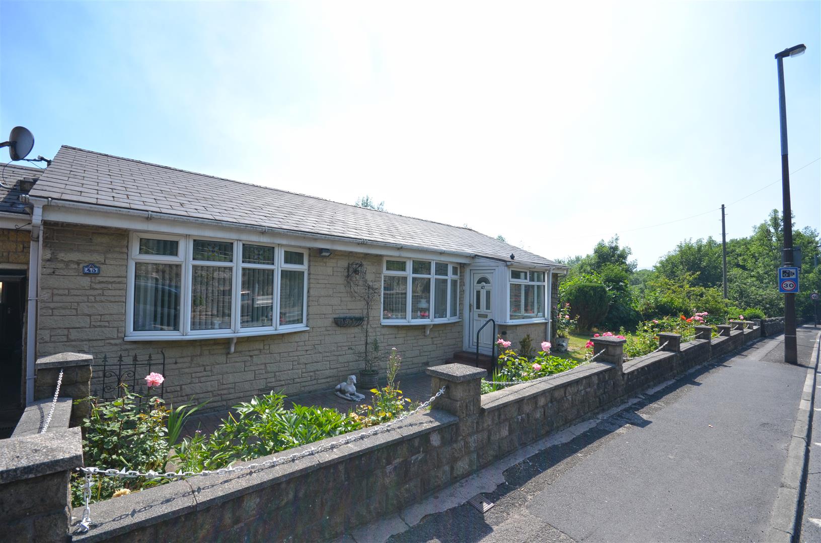 Local Estate Agent Mossley Houses for Sale in Mossley
